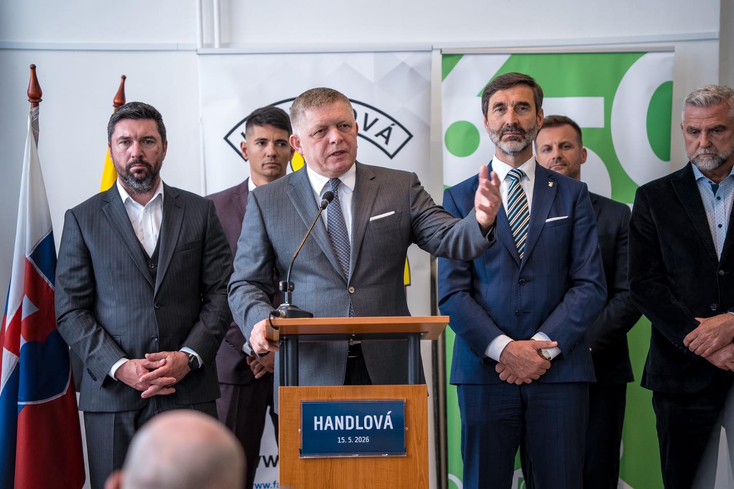 Premiér Robert Fico diskutoval so študentmi v Handlovej