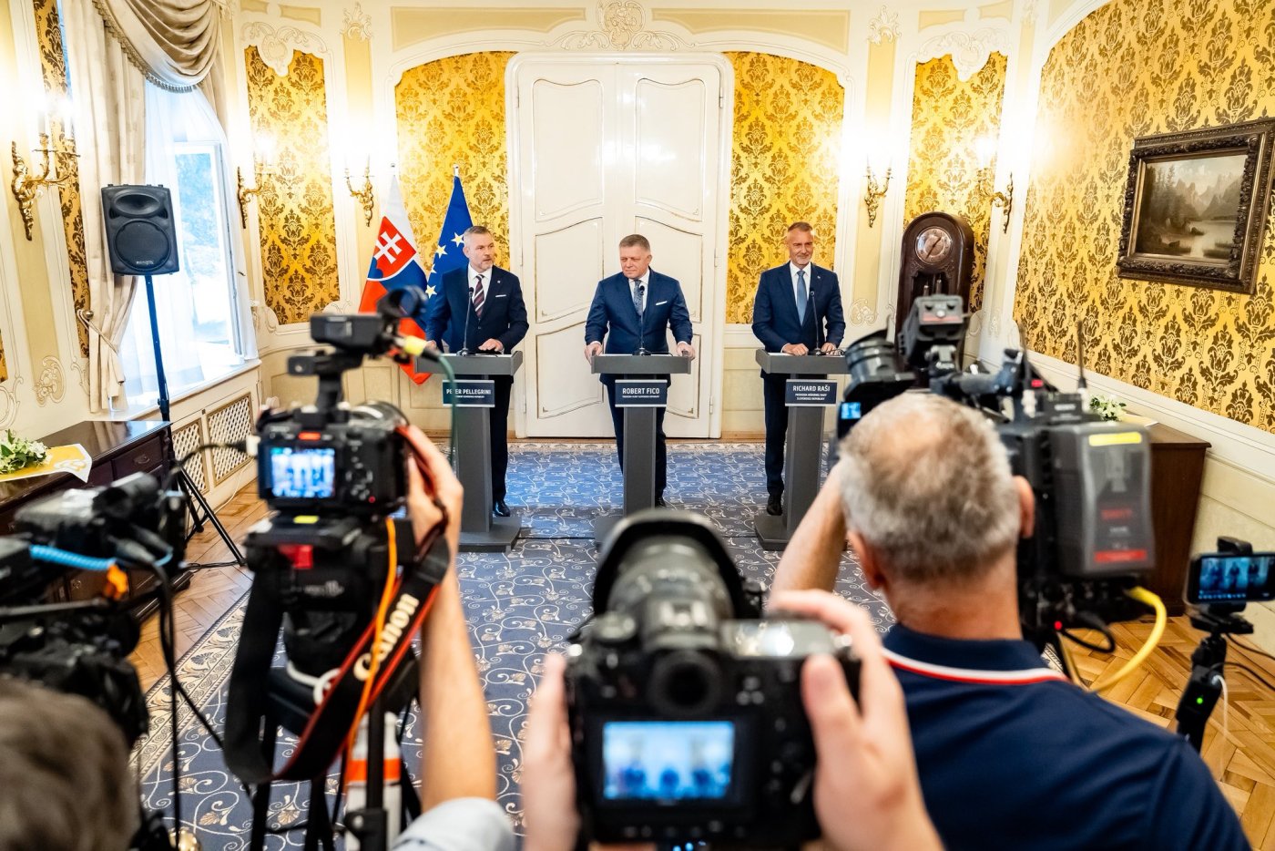 FICO: Vláda by mala o prorastových opatreniach rokovať v stredu