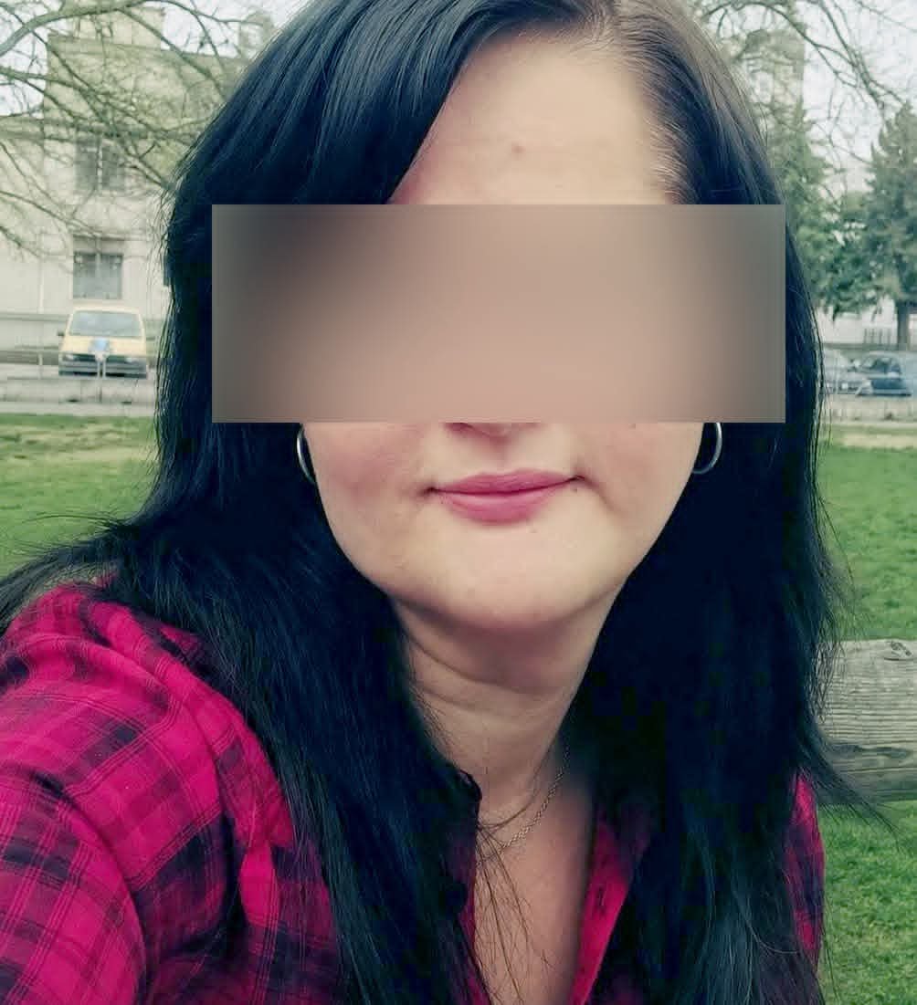 Prípad nálezu časti ľudského tela v českom meste Kynšperk nad Ohří má ďalší vývoj. Súd v sobotu (6. 6.) rozhodol o vzatí 35-ročnej ženy do väzby. Polícia ju už deň predtým obvinila z obzvlášť závažného zločinu vraždy.