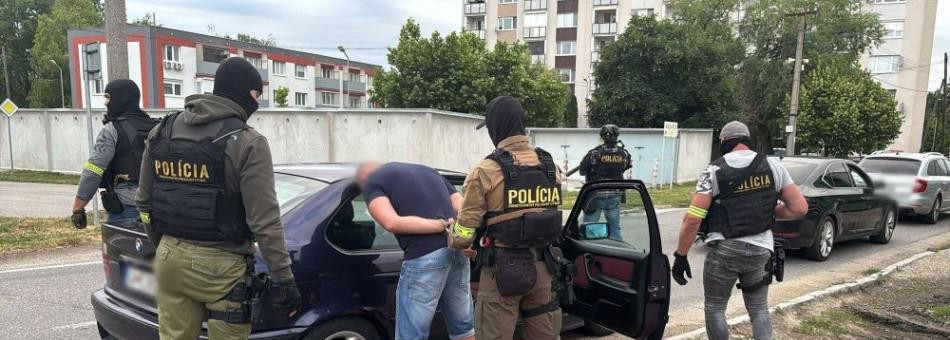 AKCIA KURIÉR: Obvinené sú štyri osoby