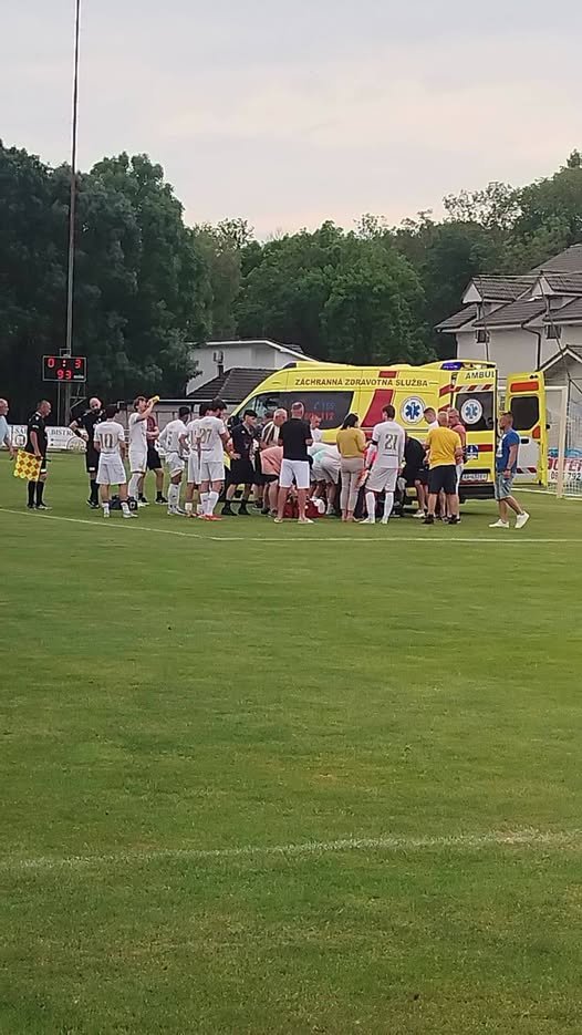 Bizarný príbeh zo slovenského futbalu. Brankár skolaboval, klub dostal pokutu!