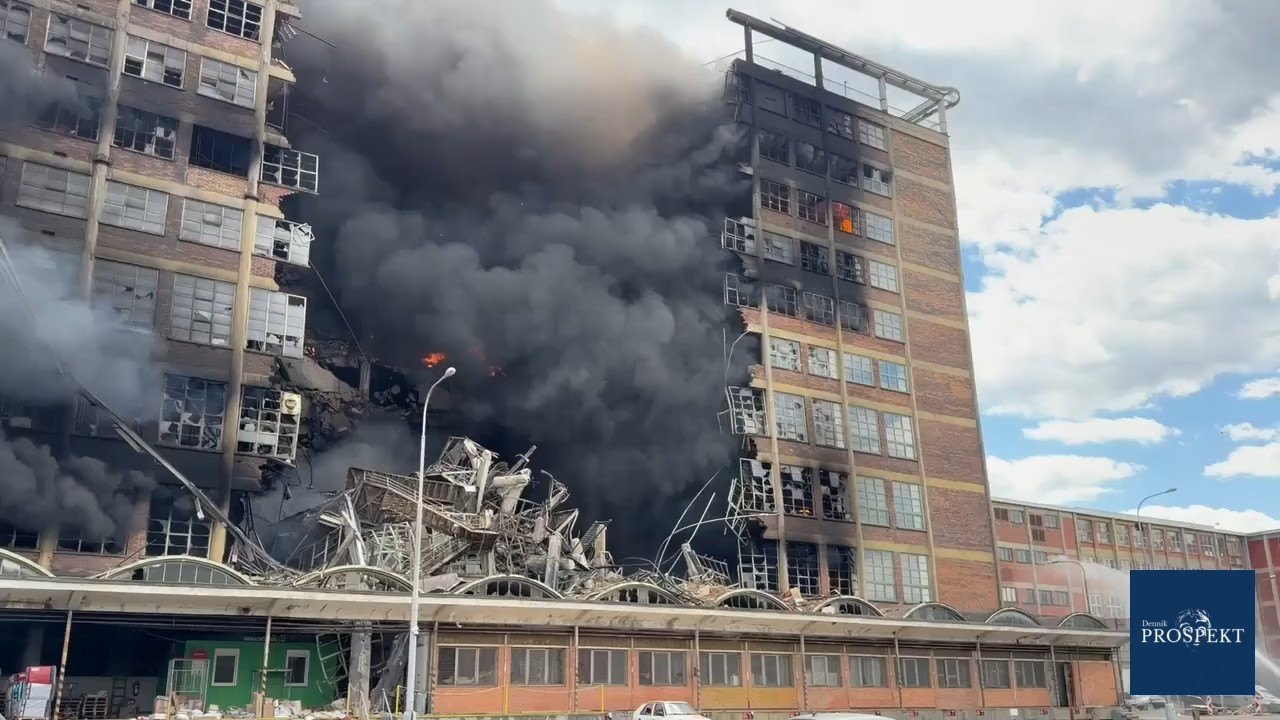 VIDEO Koniec jednej ikonickej fabriky. V Zlíne ľahla popolom Baťova továreň.