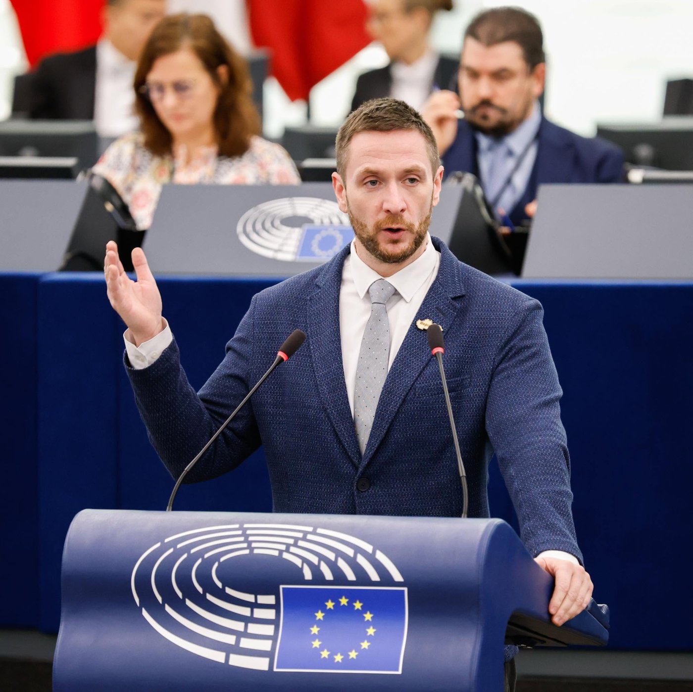 Milan Uhrík je najdôveryhodnejším lídrom politickej strany. Už ho viac nemôžu ignorovať