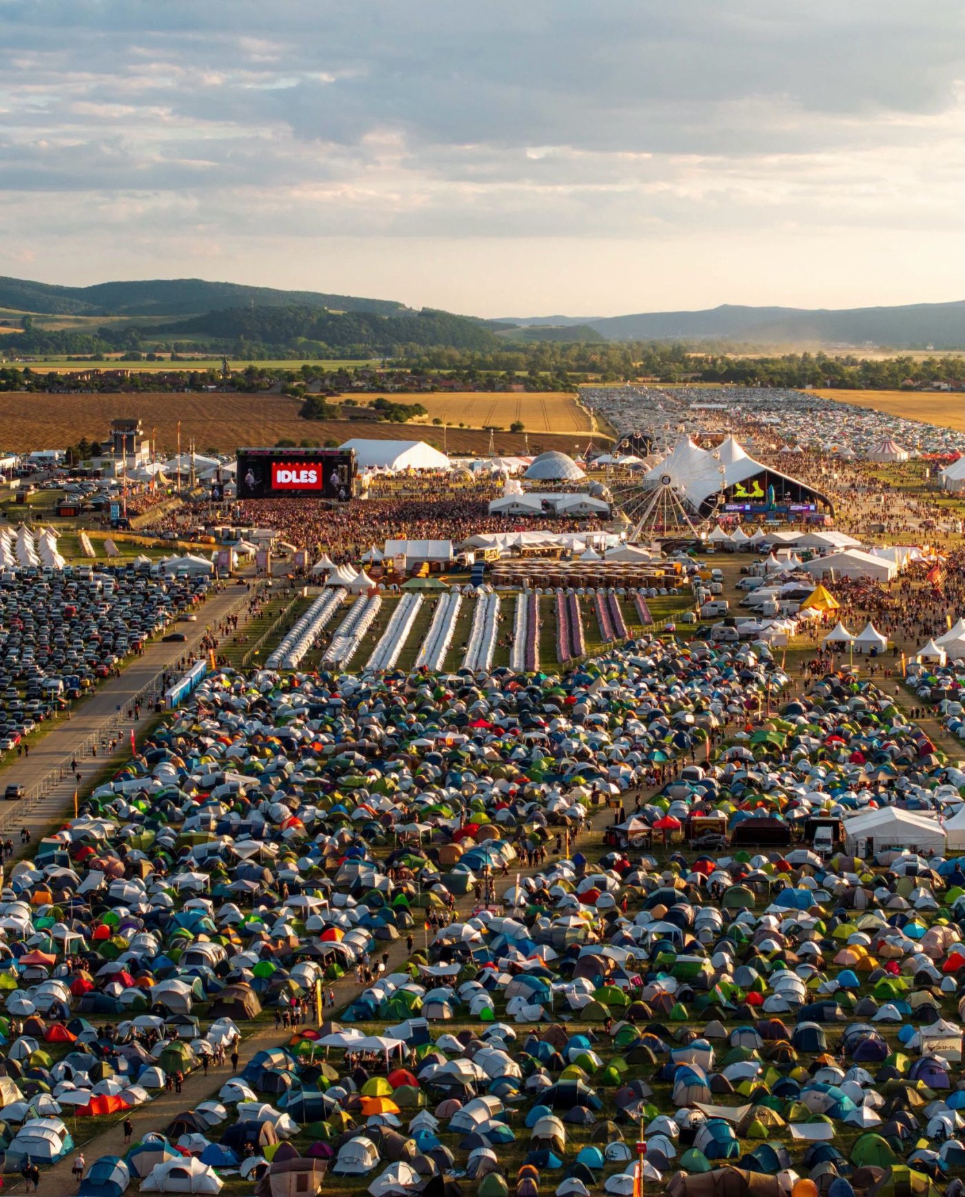 Fanúšikovia žiadajú peniaze späť za festival Rock pod kameňom. Organizátor sľubuje nápravu