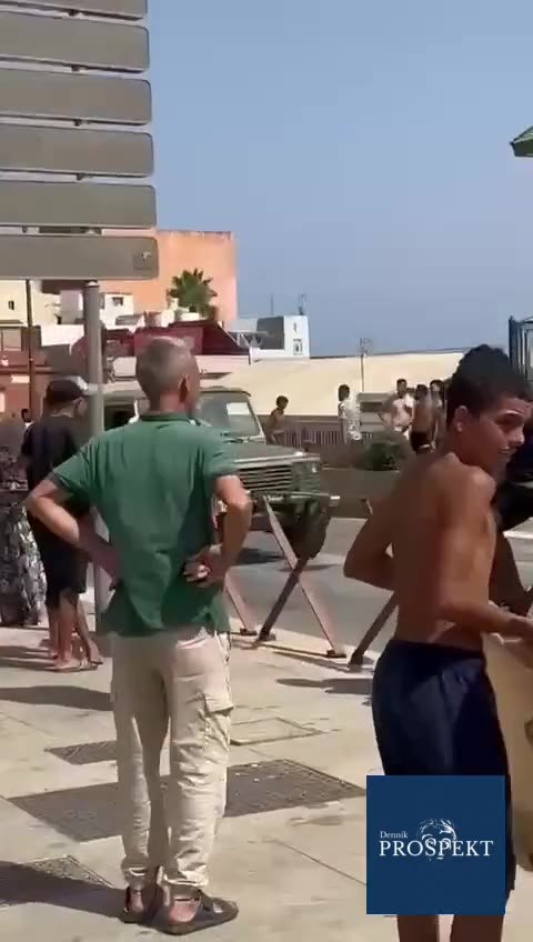 V Ceute zasahuje armáda, ktorá sa snaží udržať situáciu pod kontrolou, pri takomto počte nelegálnych migrantov je to však takmer nemožné.