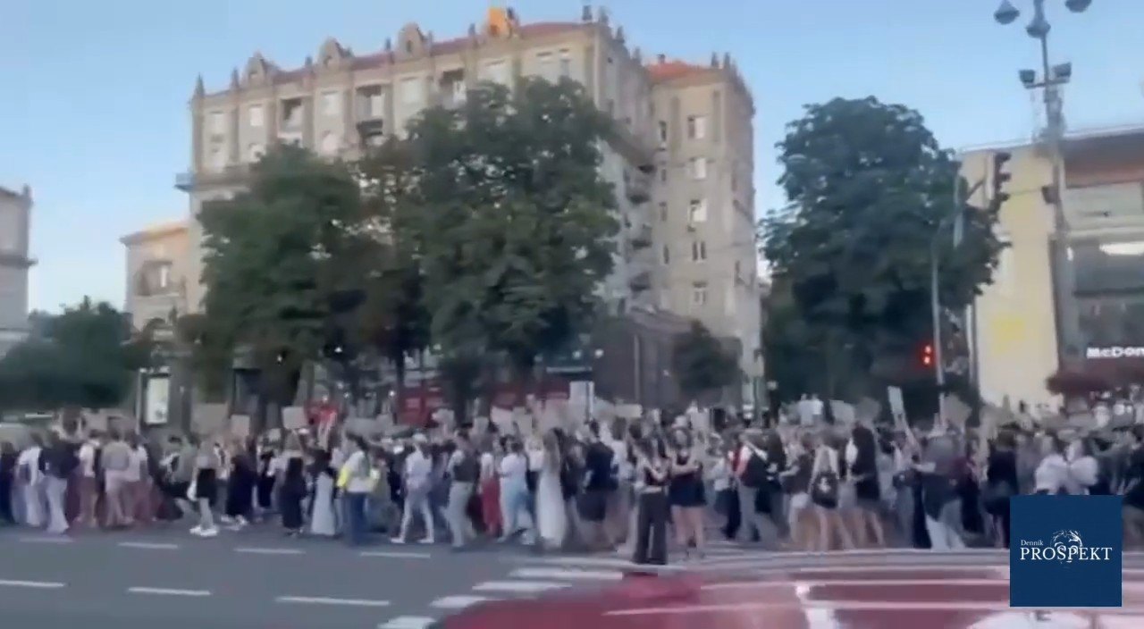 VIDEO V Kyjeve to vrie. Masové protesty proti Zelenského režimu. Toto chcú ľudia!
