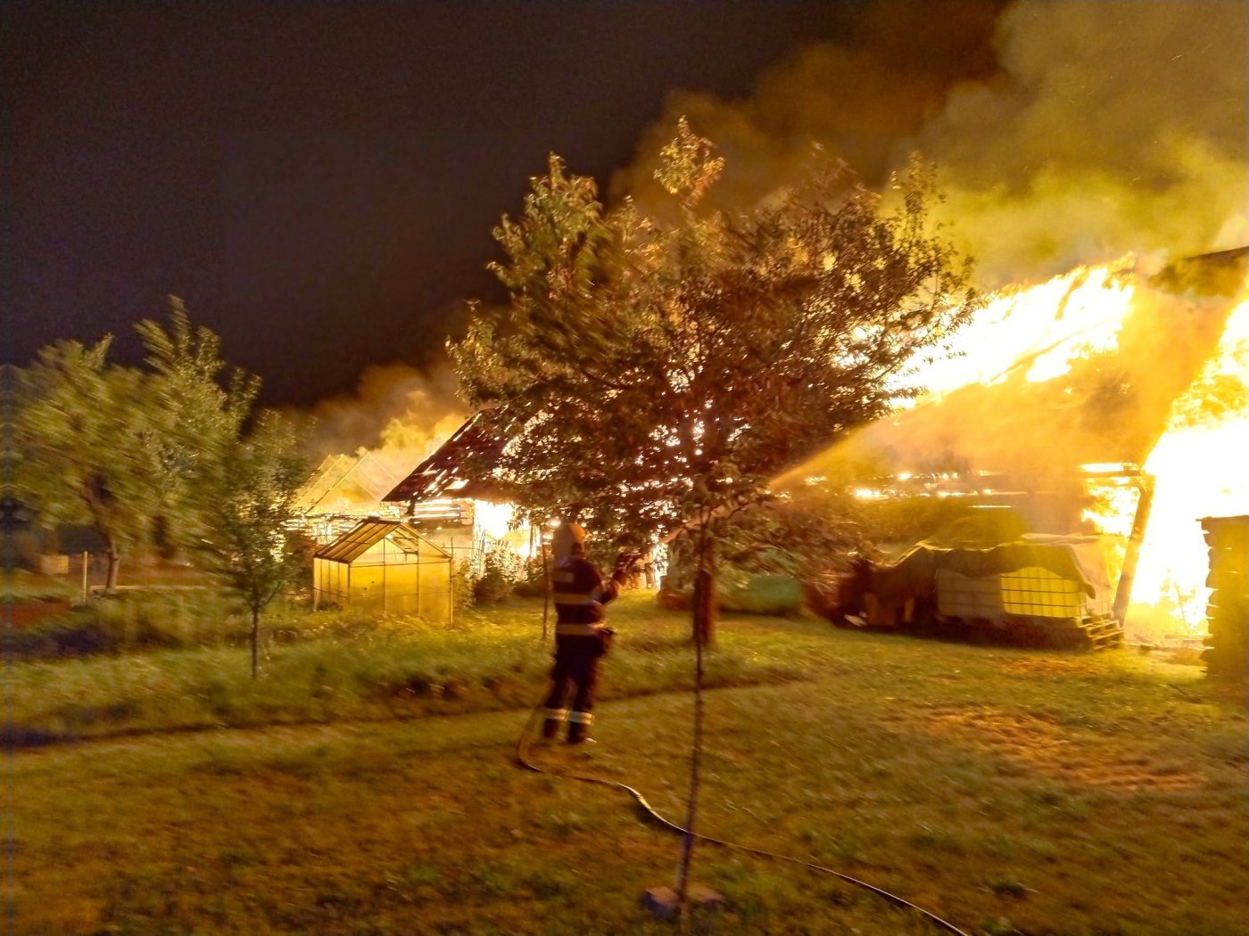 „Môj život je v troskách.“ Muža po ničivom požiari v Braväcove označili za podpaľača